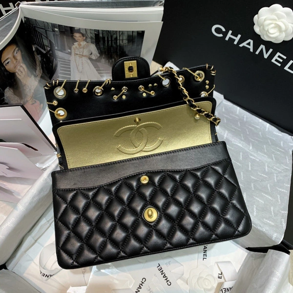 DailyWear CHANEL FLAP BAG 654 - Image 9