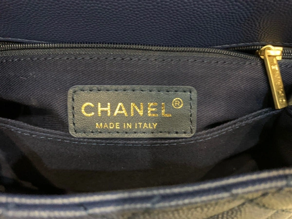 DailyWear CHANEL COCO HANDLE BAG 1058 - Image 3