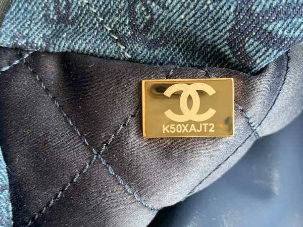 CHANEL 22 SMALL HANDBAG BestValue 1577 - Image 9