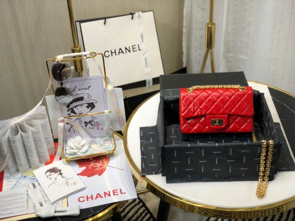 CHANEL FLAP BAG Affordable 717 - Image 4