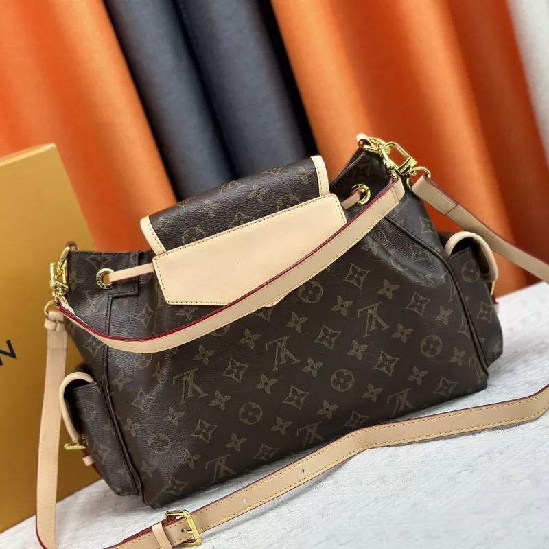 Affordable 5114 Louis Vuitton AAA Quality Messenger Bags For Women - Image 4