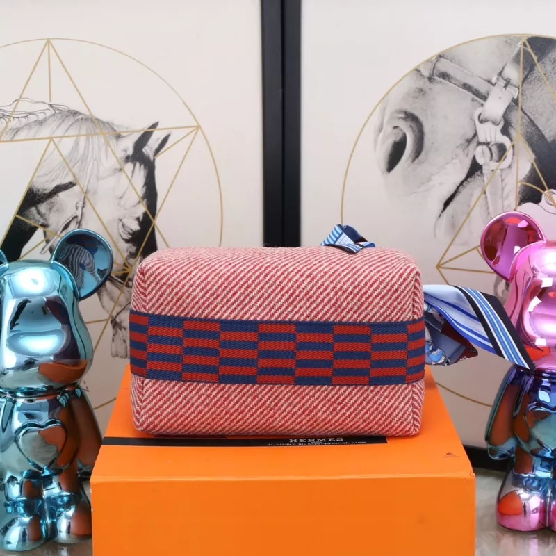 Affordable 5380 Hermes AAA Quality Handbags For Women - Image 4