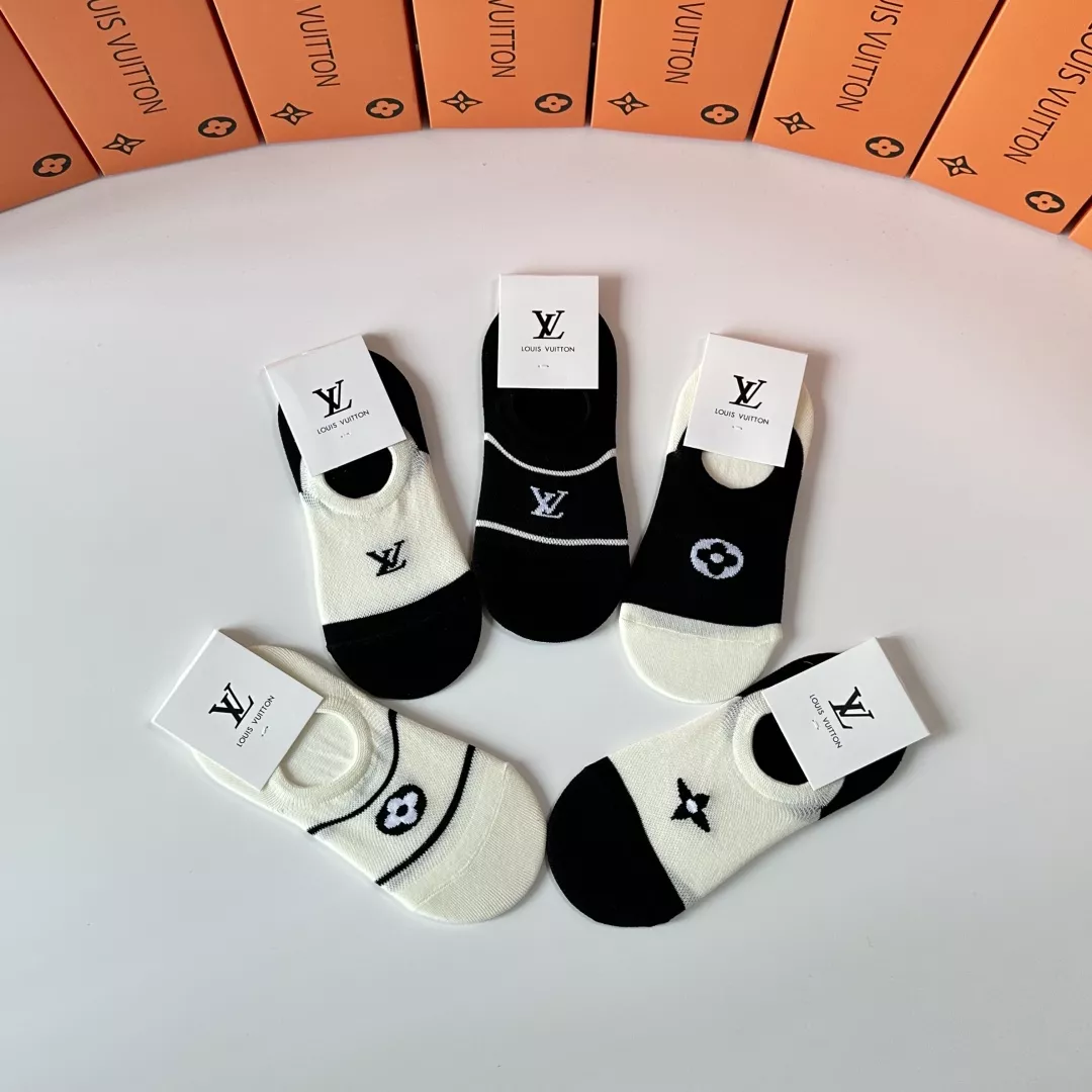 Affordable 7584 Louis Vuitton LV Socks - Image 3