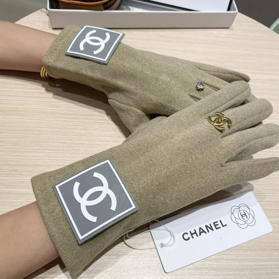 AllSeason 6863 Chanel Gloves - Image 6