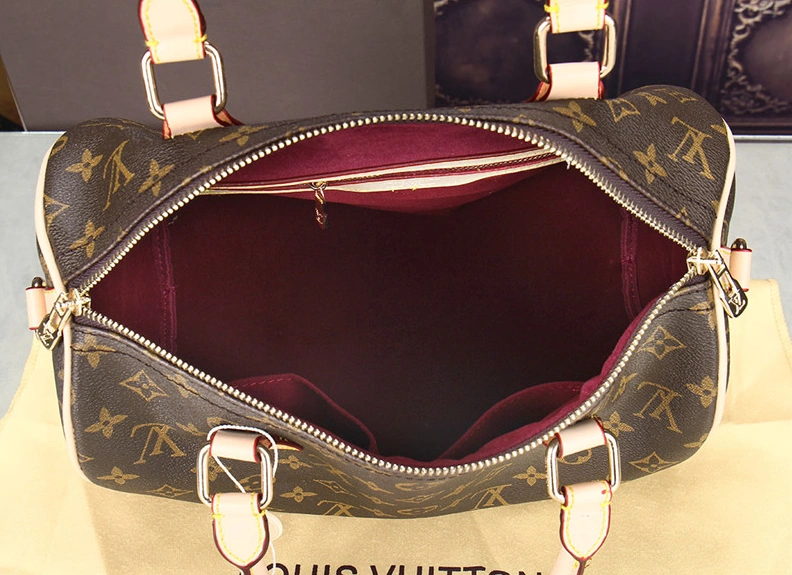 AllSeason 6970 Louis Vuitton LV Quality Messenger Bags - Image 8