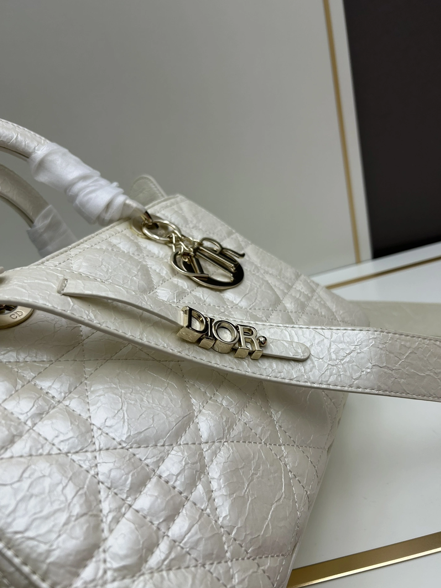 BestValue 6800 Christian Dior AAA Quality Handbags For Women - Image 6