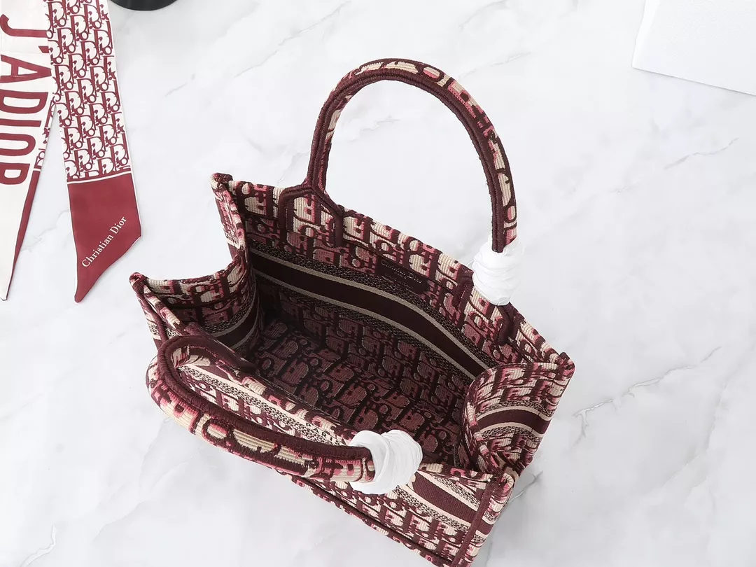 BestValue 6825 Christian Dior AAA Quality Tote-Handbags For Women - Image 8