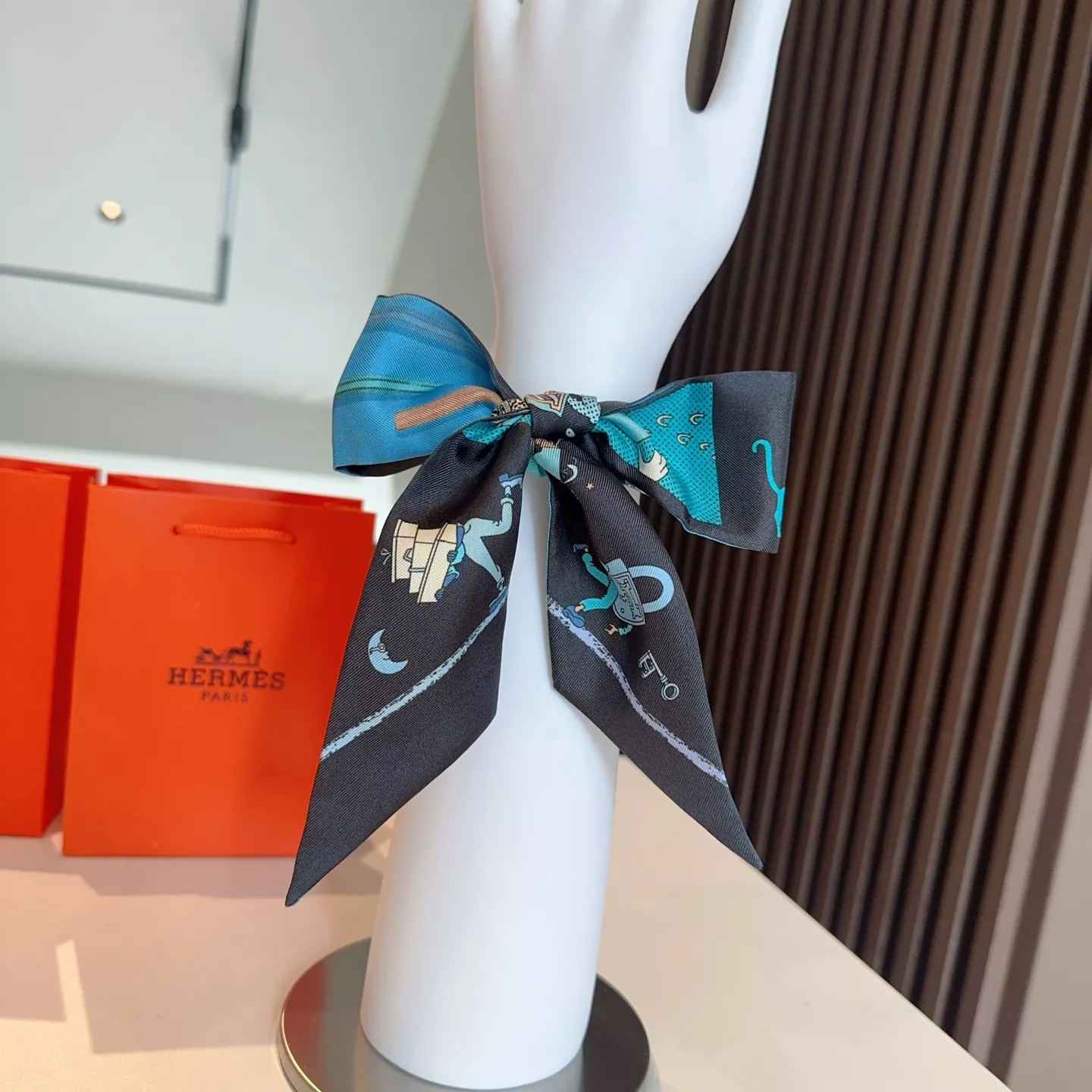 Breathable 4143 Hermes Silk Scarf