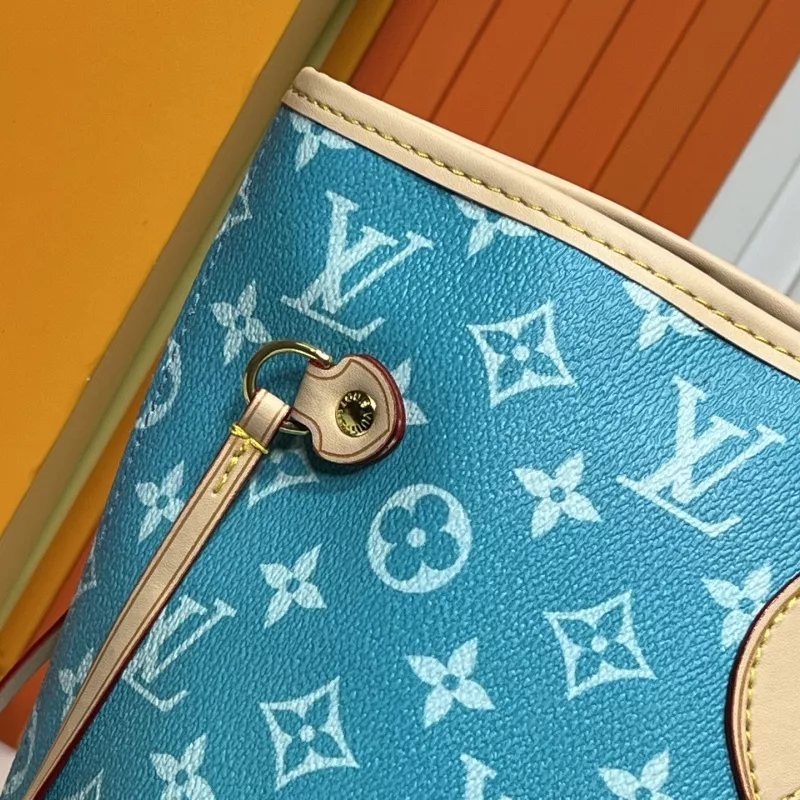 Breathable 5572 Louis Vuitton AAA Quality Shoulder Bags For Women - Image 3