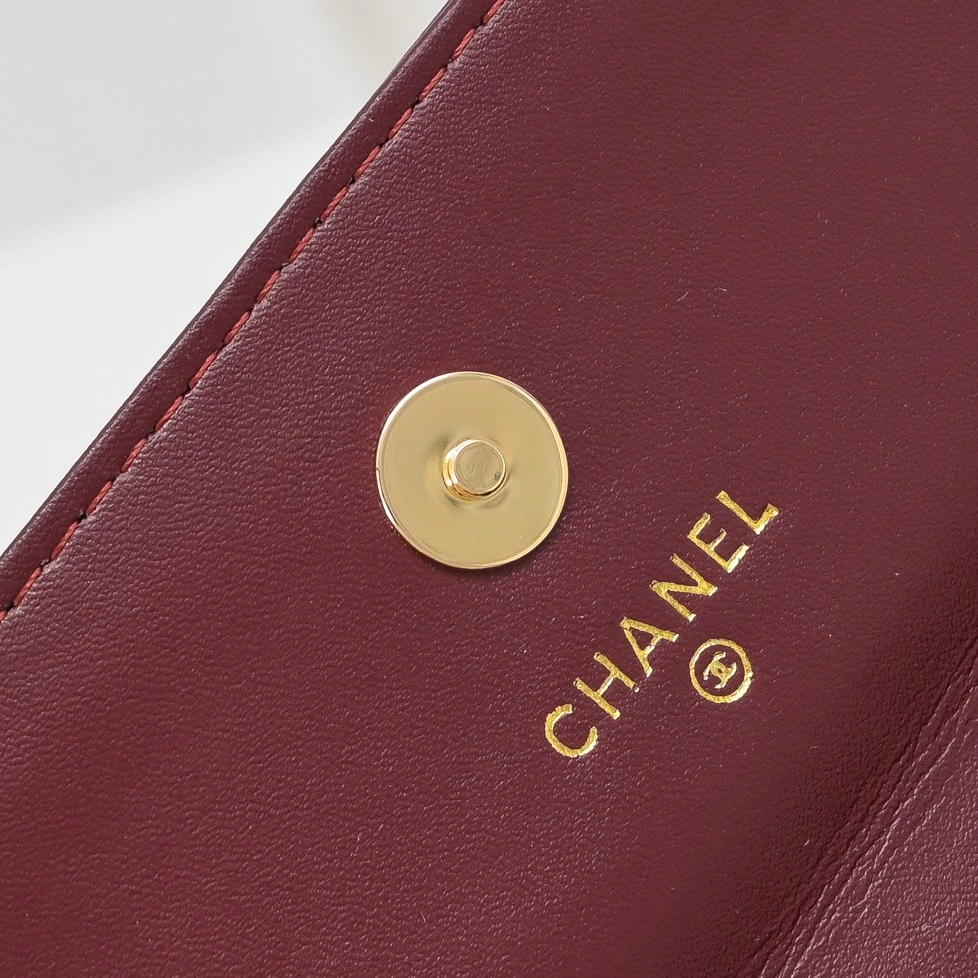 Chanel AAA Quality Messenger Bags For Women Practical 8726 - Image 7