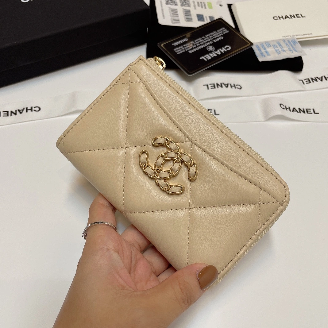 Chanel Card Case Popular 4318