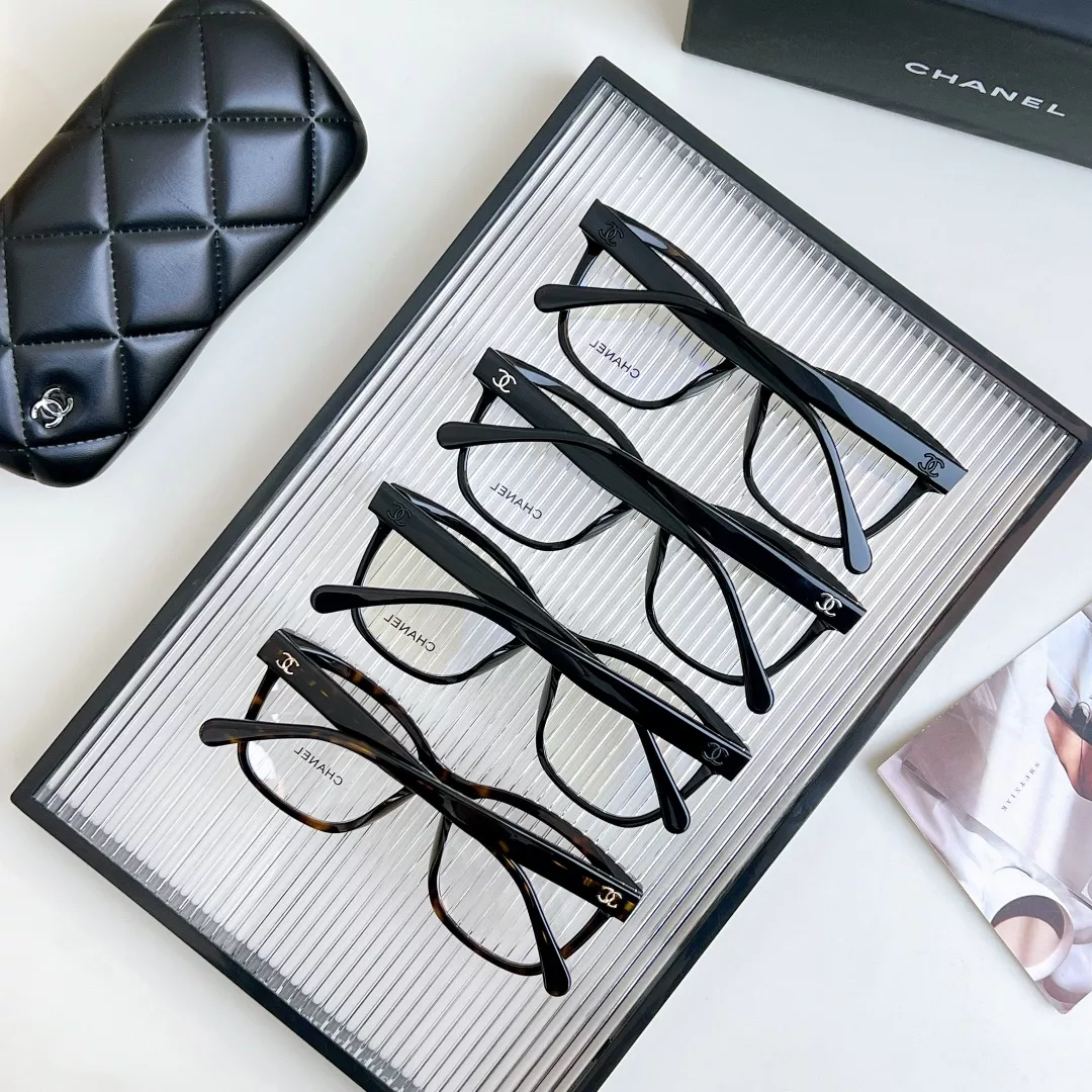 Chanel Goggles Durable 3057 - Image 3