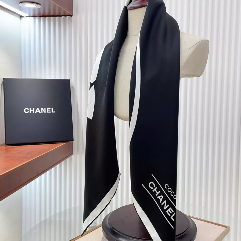 Chanel Silk Squares UrbanStyle 4810 - Image 4