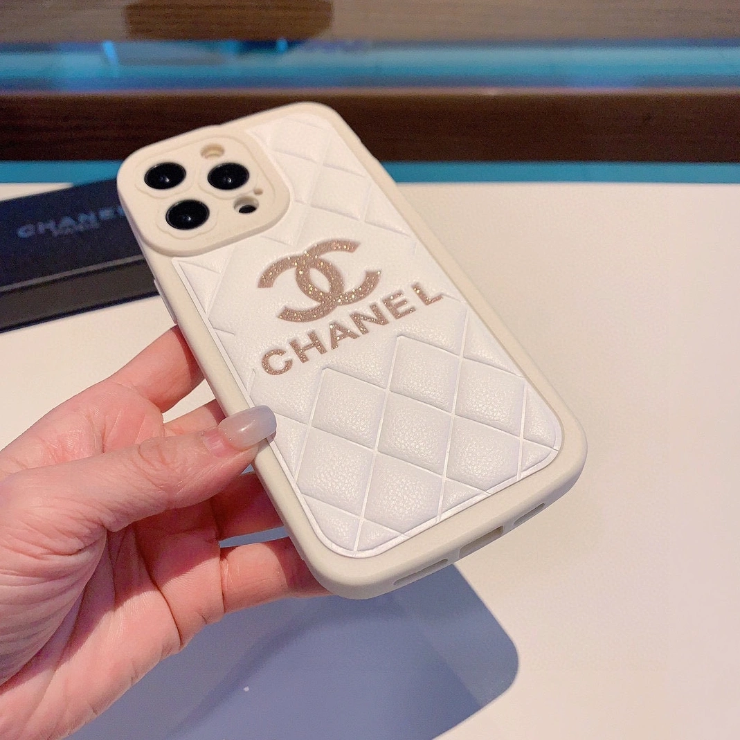 Chanel iPhone Case Trendy 237 - Image 4