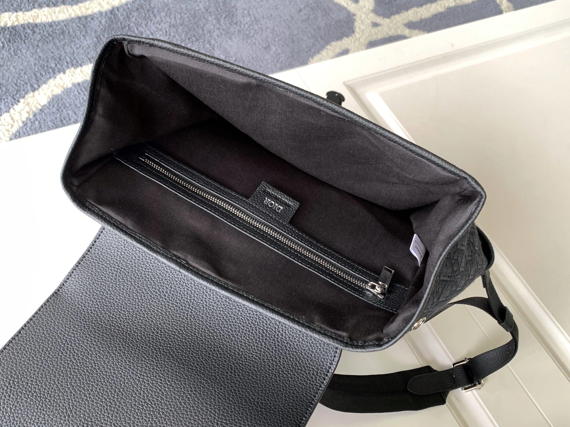 Christian Dior AAA Man Backpacks Breathable 6230 - Image 6