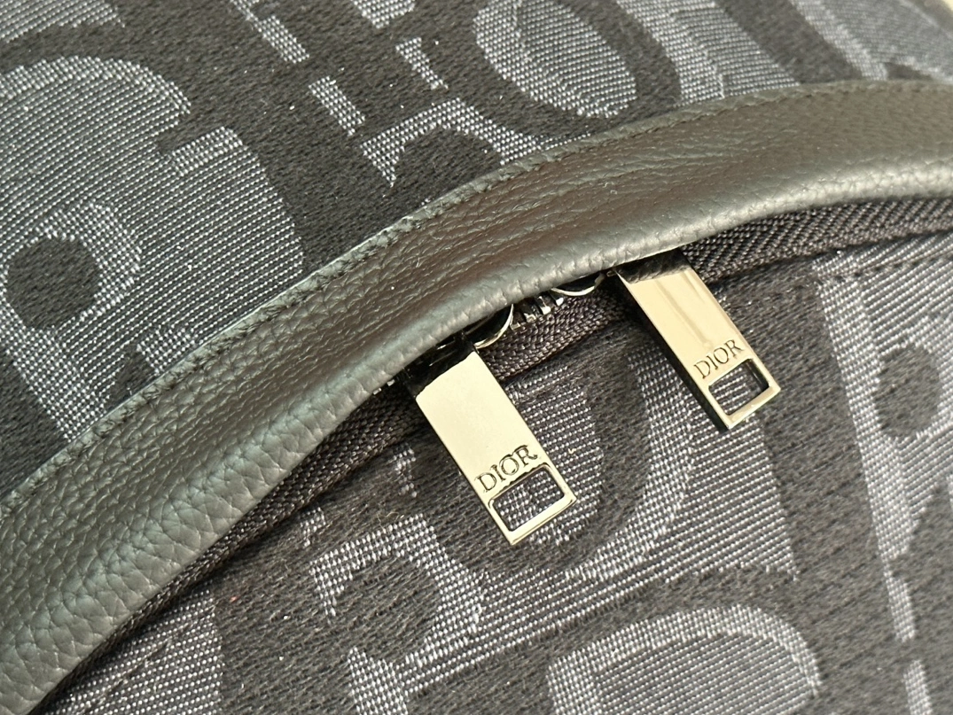 Christian Dior AAA Man Backpacks EasyMatch 4792 - Image 3