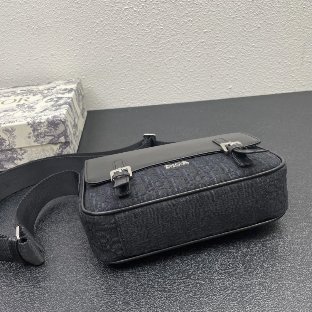Christian Dior AAA Man Messenger Bags Cozy 3331 - Image 6
