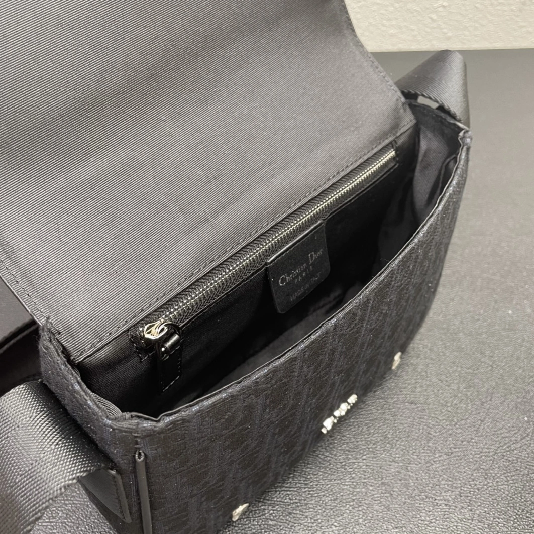 Christian Dior AAA Man Messenger Bags Cozy 3331 - Image 7