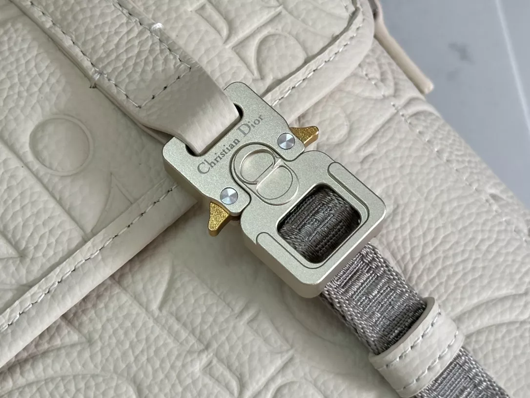 Christian Dior AAA Man Messenger Bags Durable 7962 - Image 5