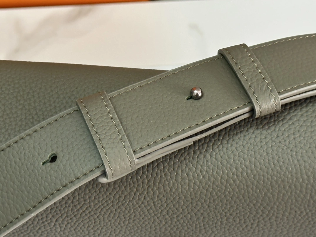 Christian Dior AAA Man Messenger Bags StreetReady 1726 - Image 7