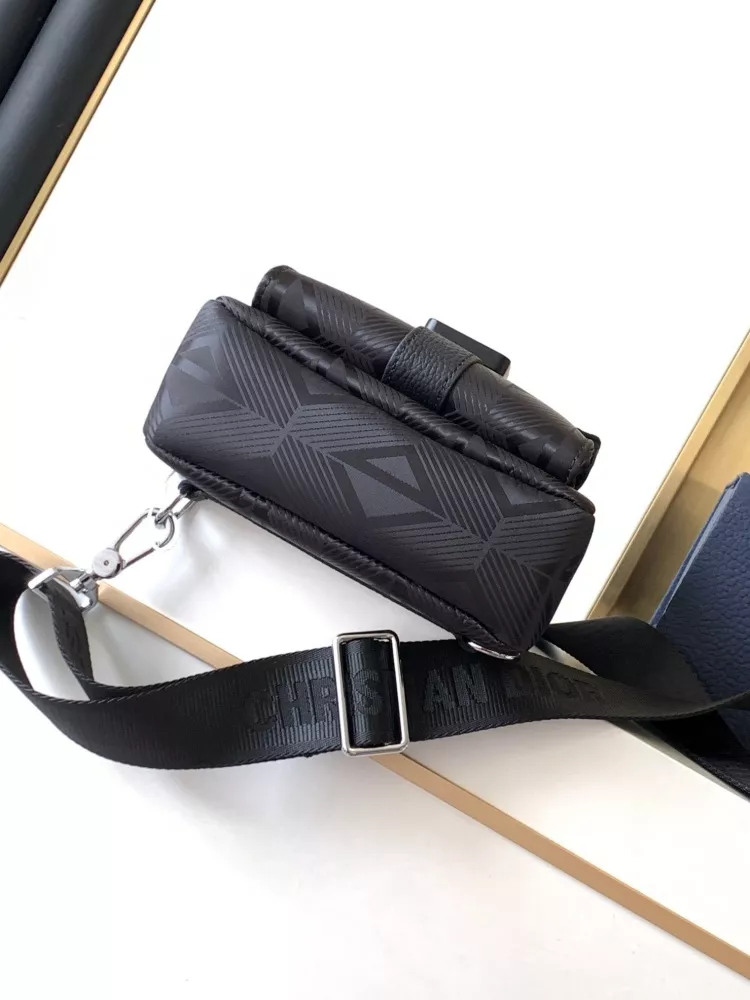 Christian Dior AAA Man Messenger Bags Vibrant 2428 - Image 4