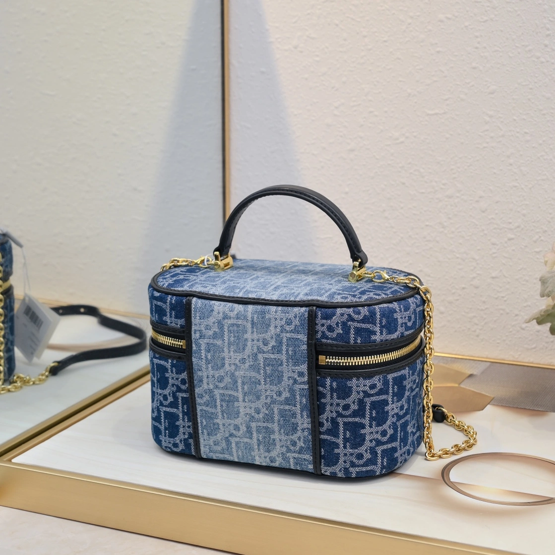 Christian Dior AAA Quality Handbags For Women Fashionable 3961 - Image 3