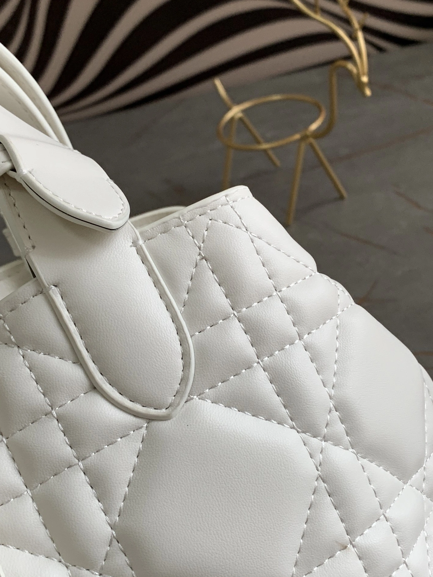 Christian Dior AAA Quality Handbags For Women Reliable 4716 - Image 5