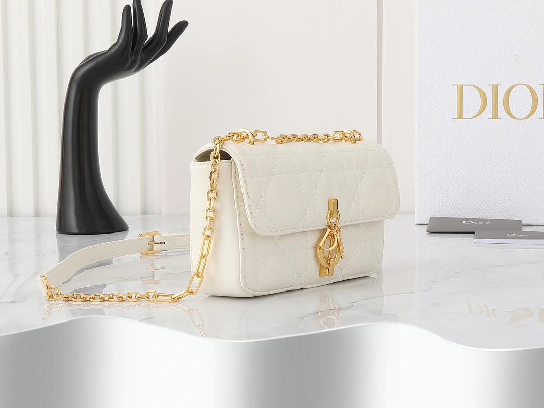 Christian Dior AAA Quality Messenger Bags For Women EasyMatch 1854