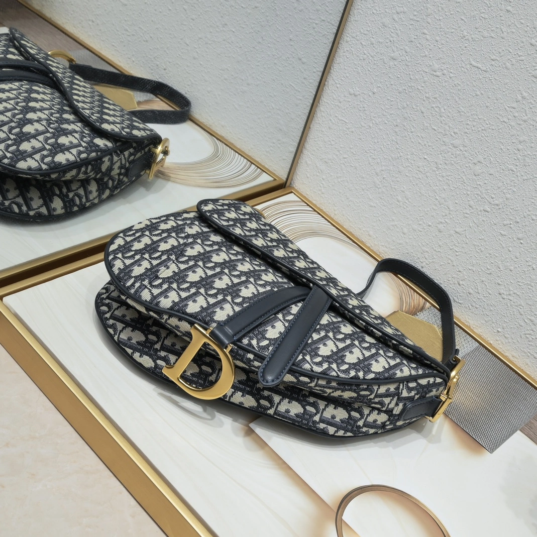 Christian Dior AAA Quality Messenger Bags For Women HighQuality 7359 - Image 7