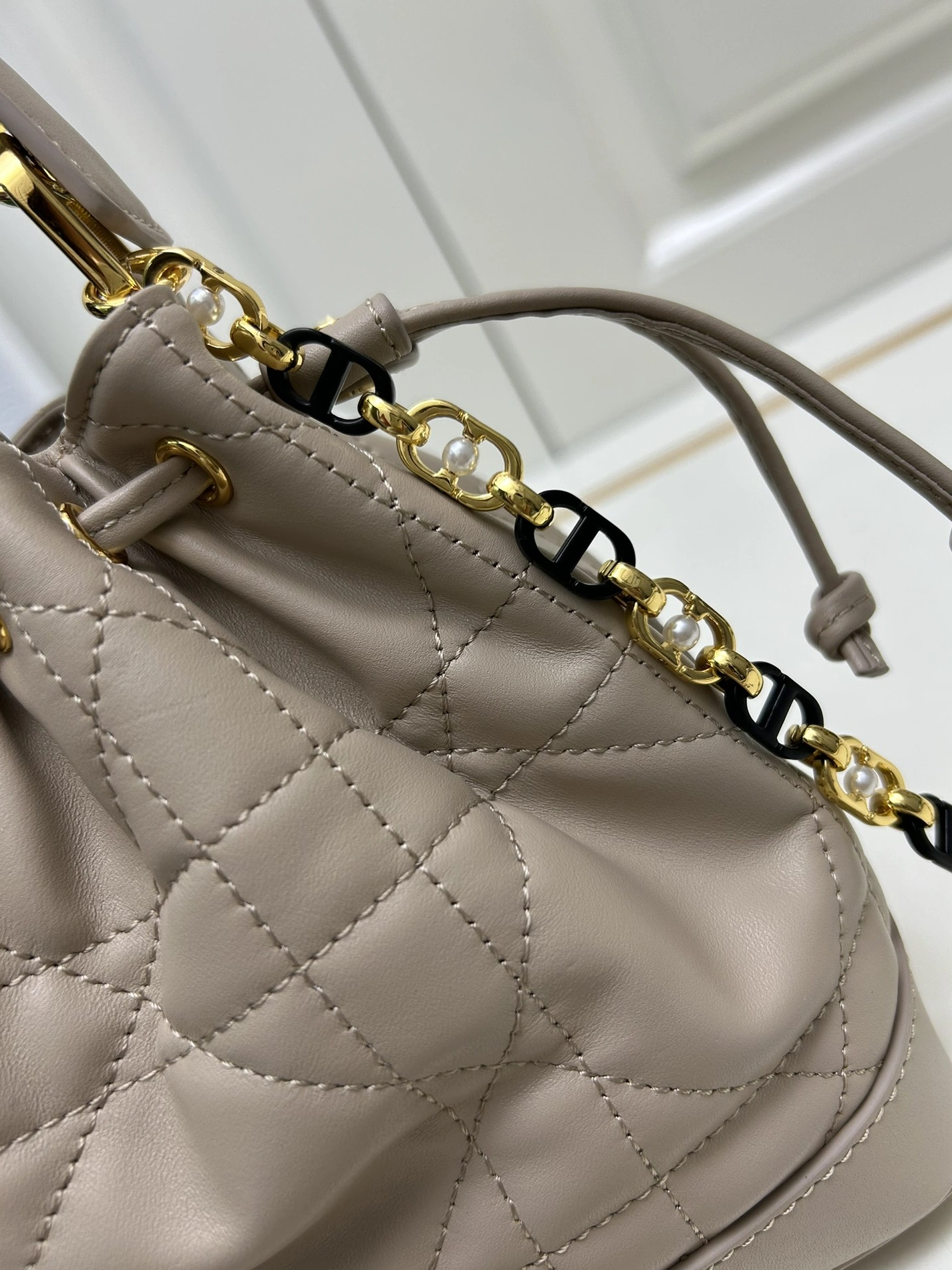 Christian Dior AAA Quality Messenger Bags For Women Reliable 8198 - Image 5