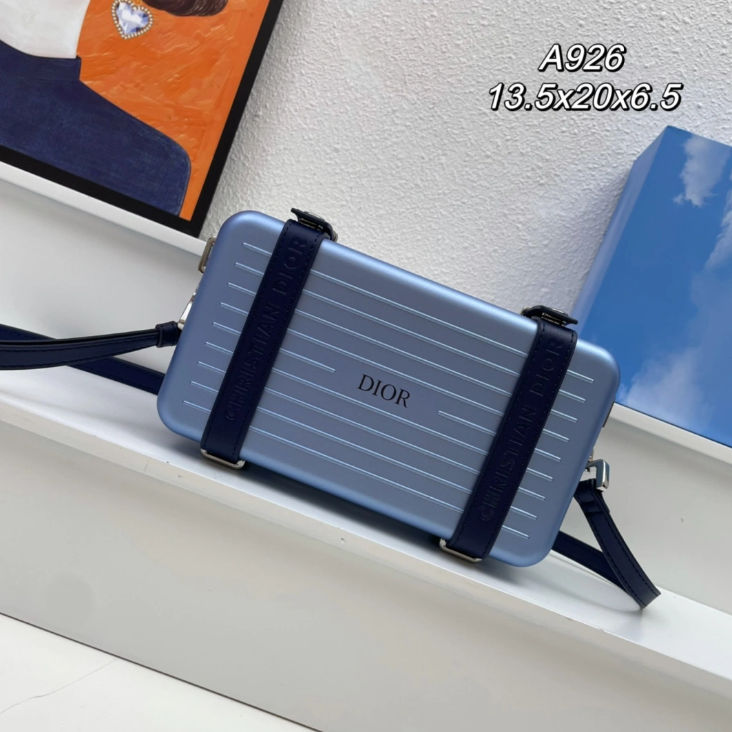 Christian Dior AAA Quality Messenger Bags For Women WellDesigned 6733