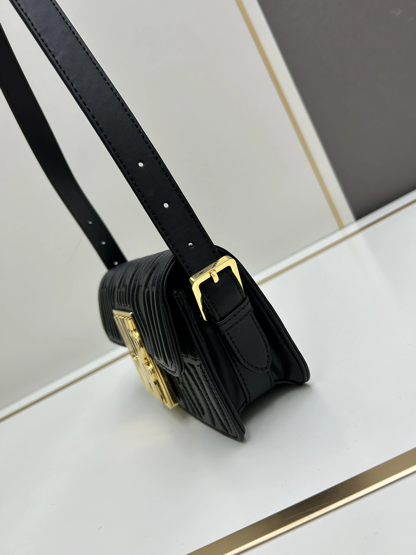 Christian Dior AAA Quality Shoulder Bags For Women Breathable 1129