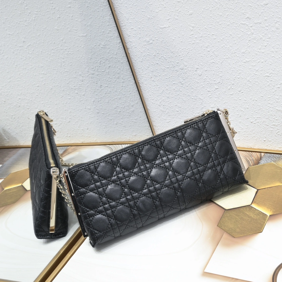 Christian Dior AAA Quality Shoulder Bags For Women Comfortable 9009 - Image 3