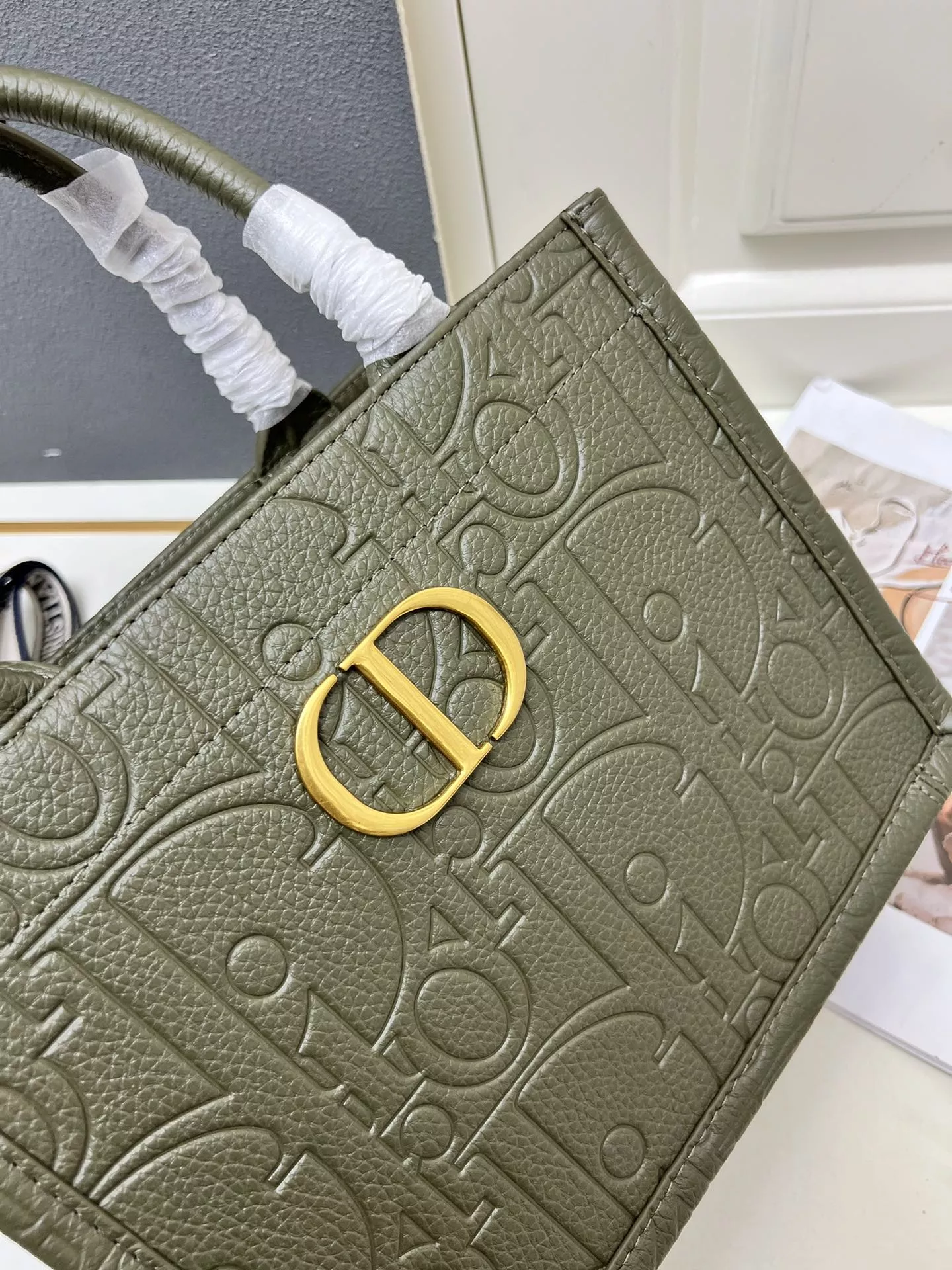 Christian Dior AAA Quality Tote-Handbags For Women EasyMatch 4443 - Image 3