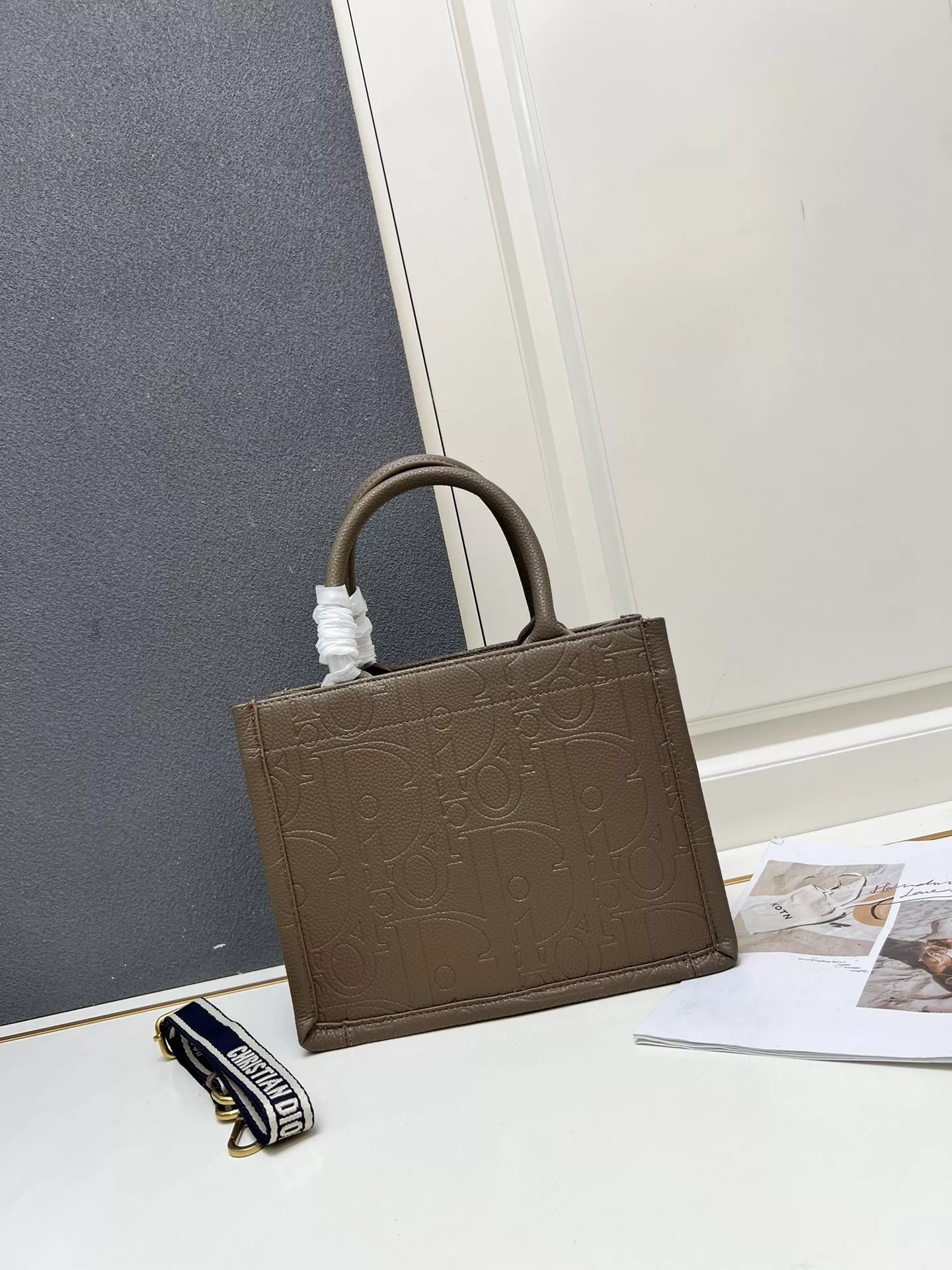 Christian Dior AAA Quality Tote-Handbags For Women GoodFit 2315