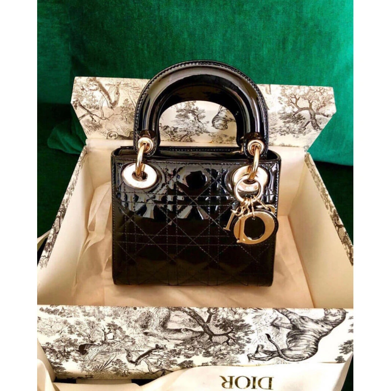 The bag m Christian Dior Mini Lady Dior Bag Black Patent Cannage Calfskin - Image 4