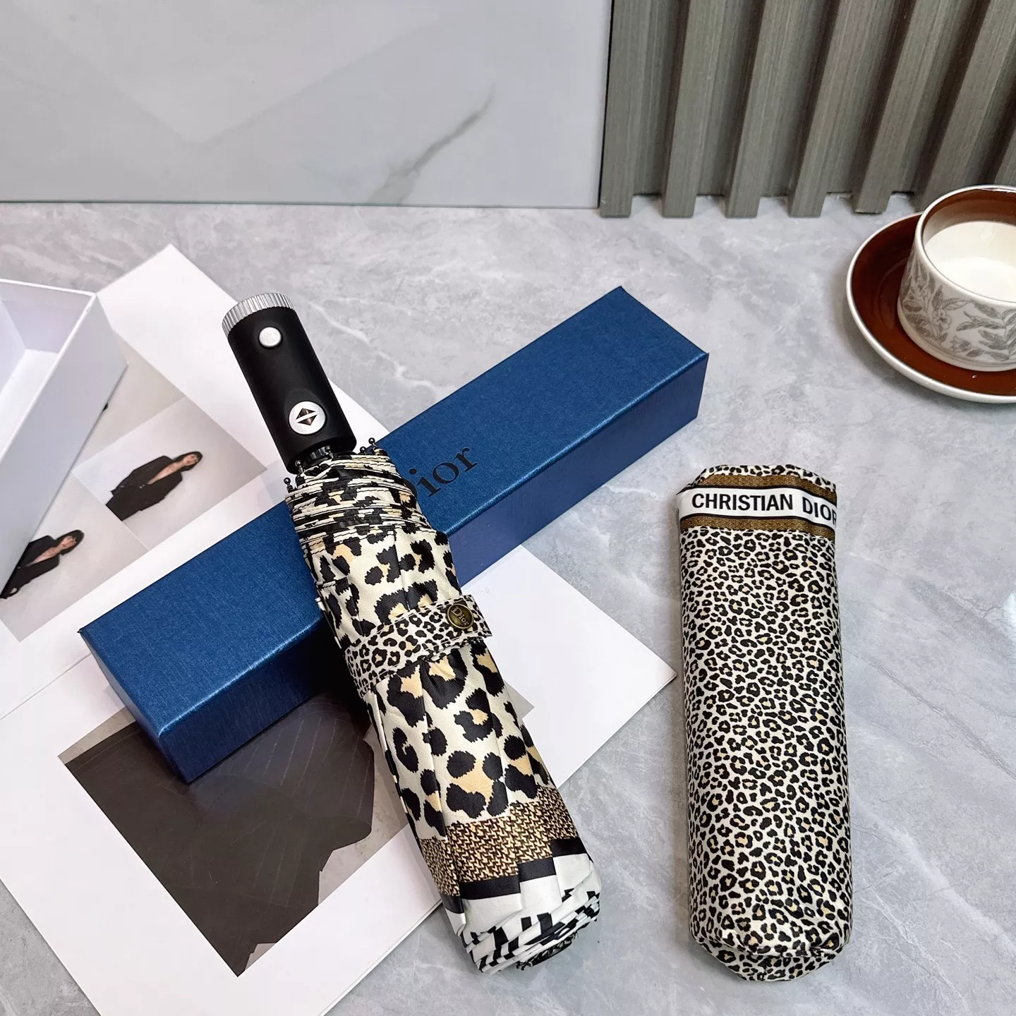 Christian Dior Umbrellas EyeCatching 8826 - Image 8