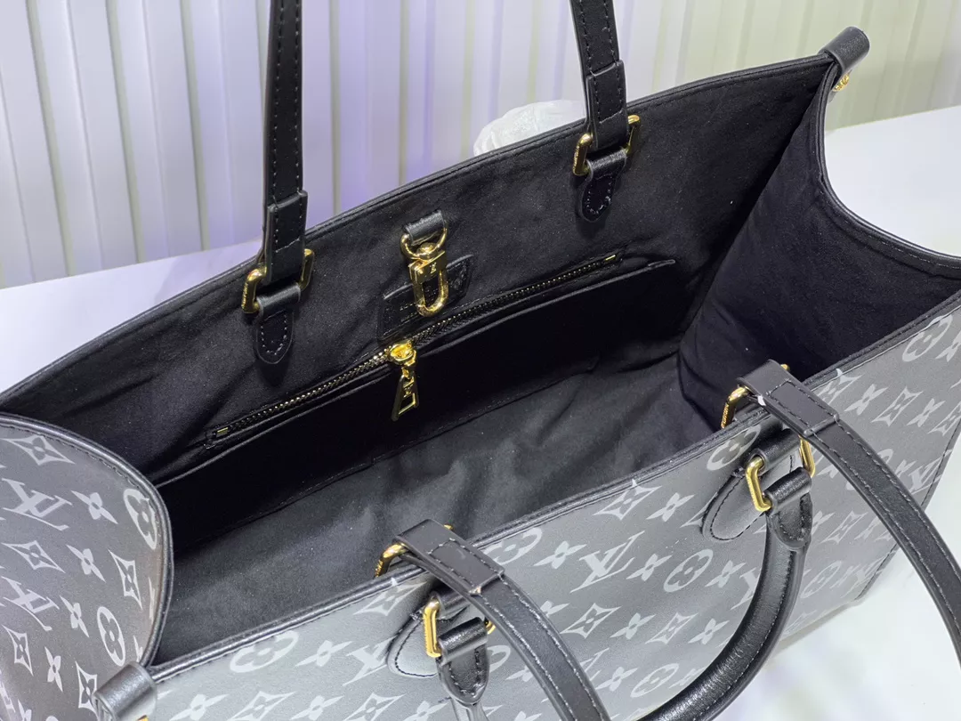 Classic 5995 Louis Vuitton AAA Quality Tote-Handbags For Women - Image 8