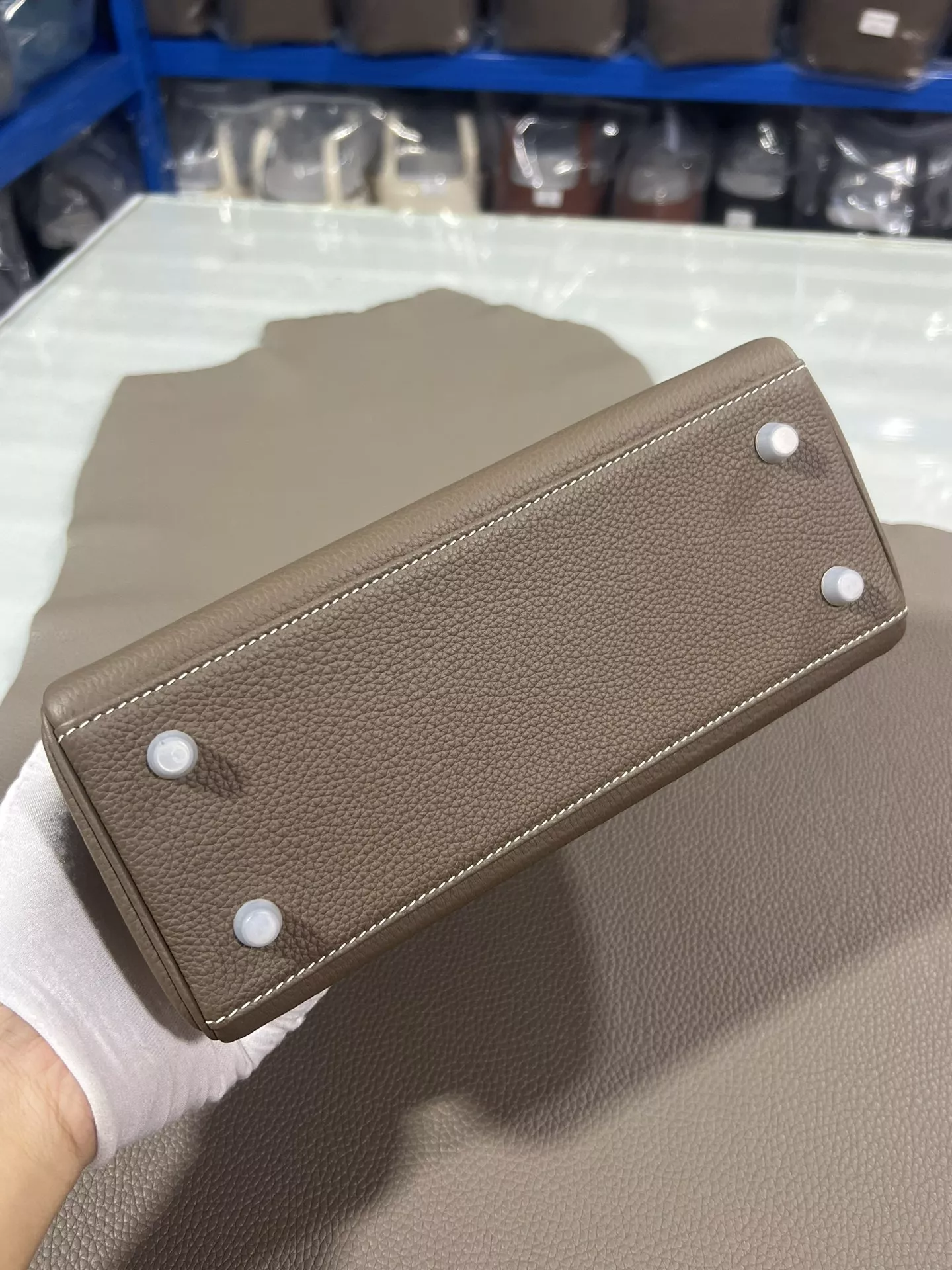 Comfortable 224 Hermes AAA Quality Handbags For Women - Image 8