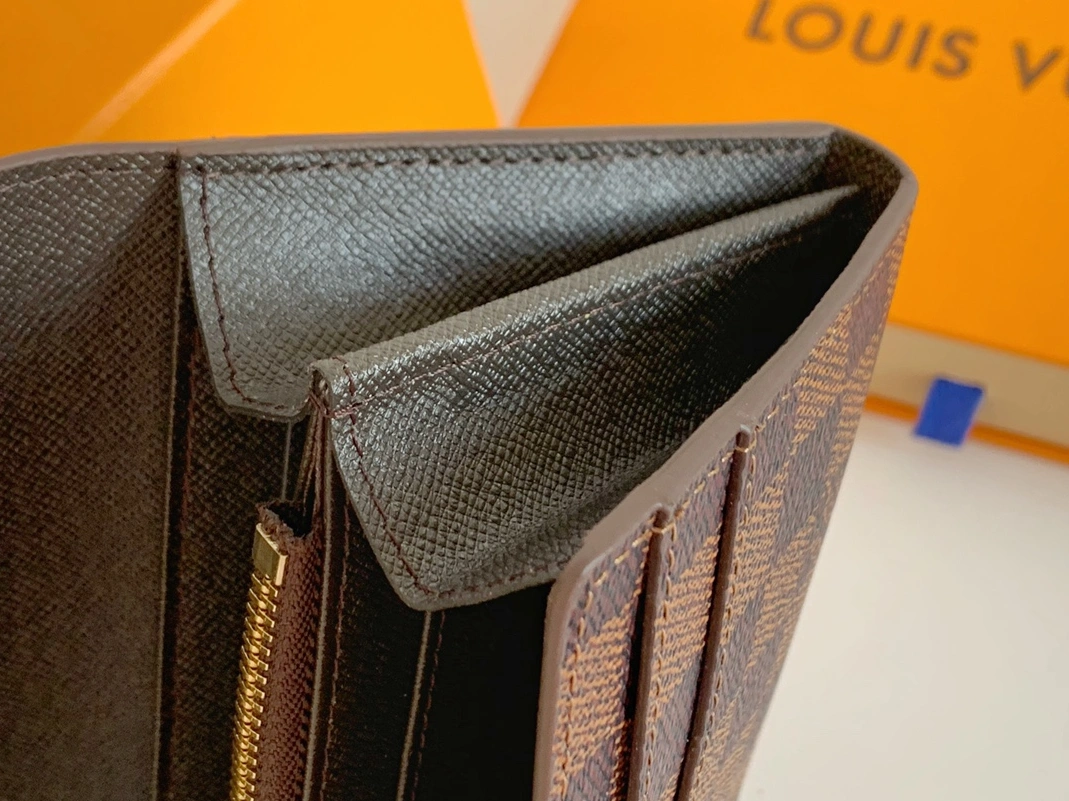 Comfortable 5633 Louis Vuitton LV Wallets In Coffee For Women - Image 6