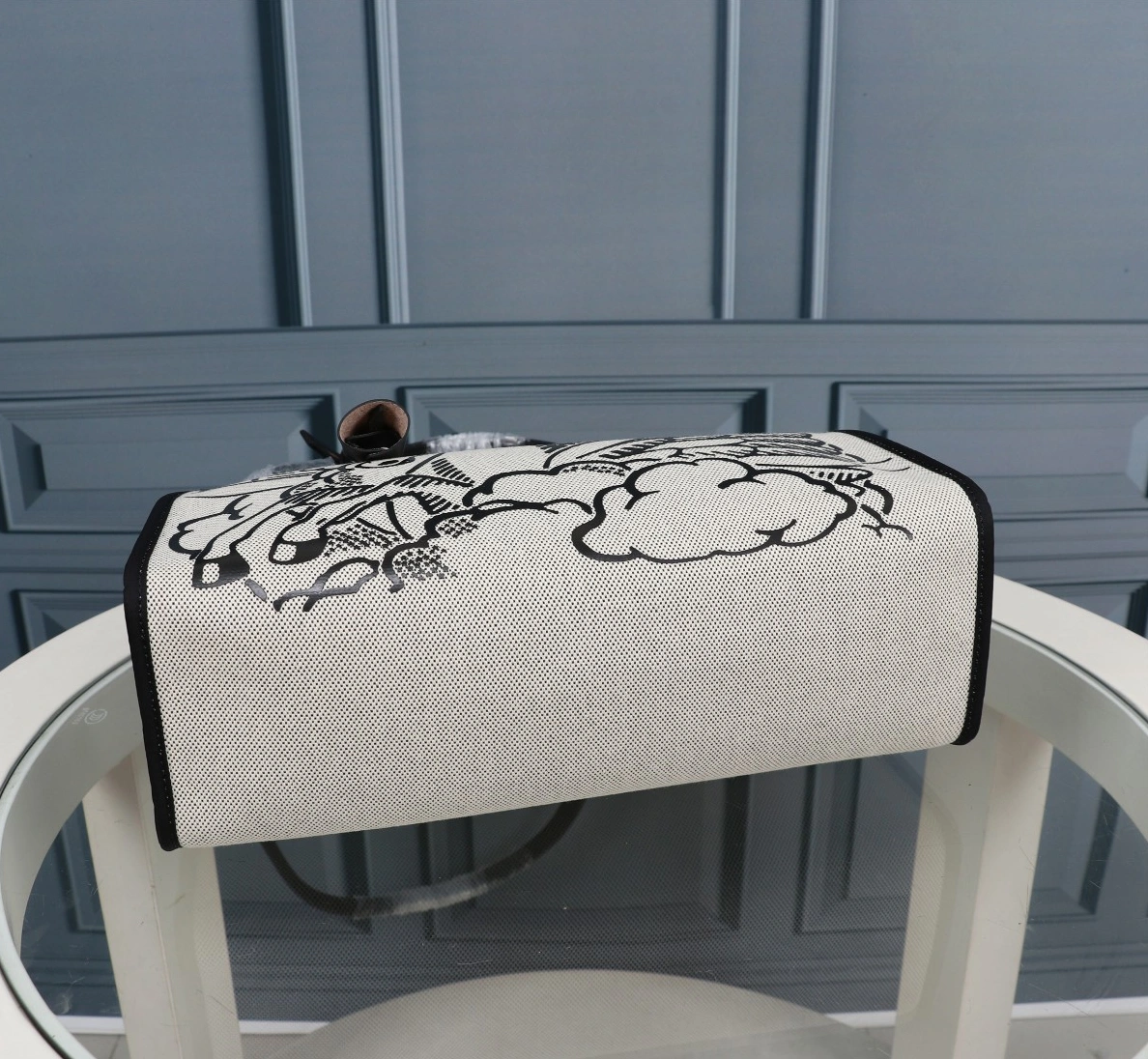 Compact 8725 Hermes AAA Quality Handbags For Women - Image 3