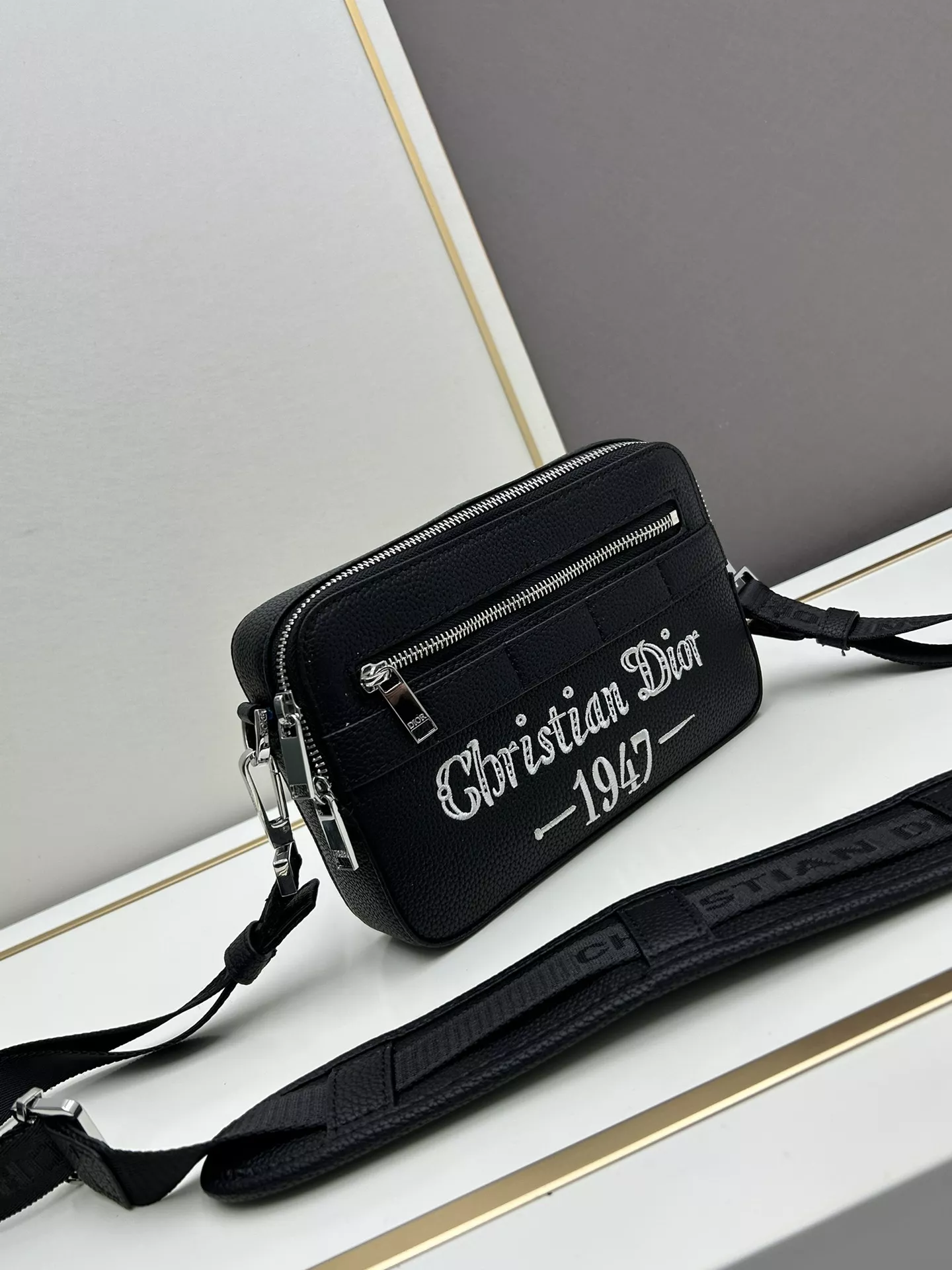 Cozy 3301 Christian Dior AAA Quality Messenger Bags For Unisex