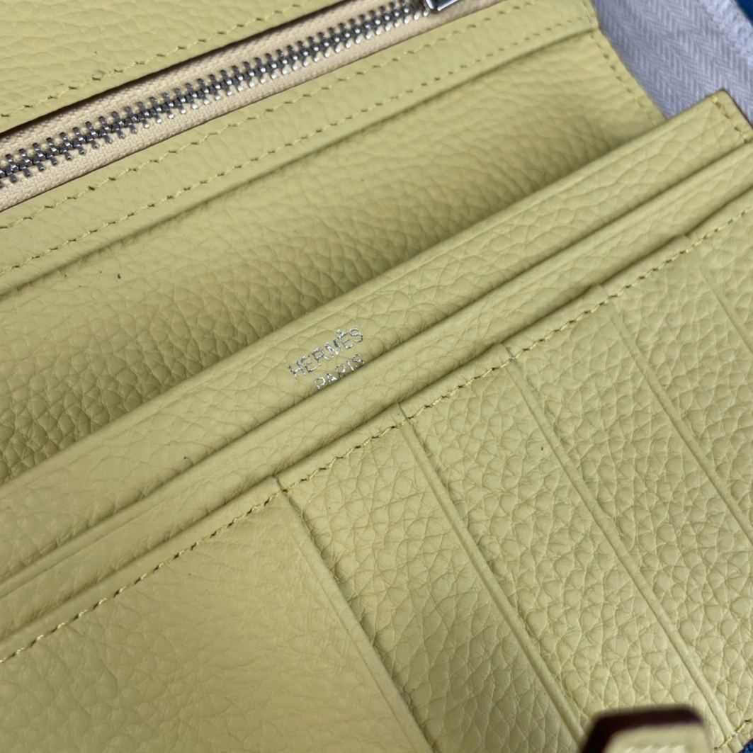 DailyWear 1577 Hermes AAA Quality Wallets For Women - Image 7