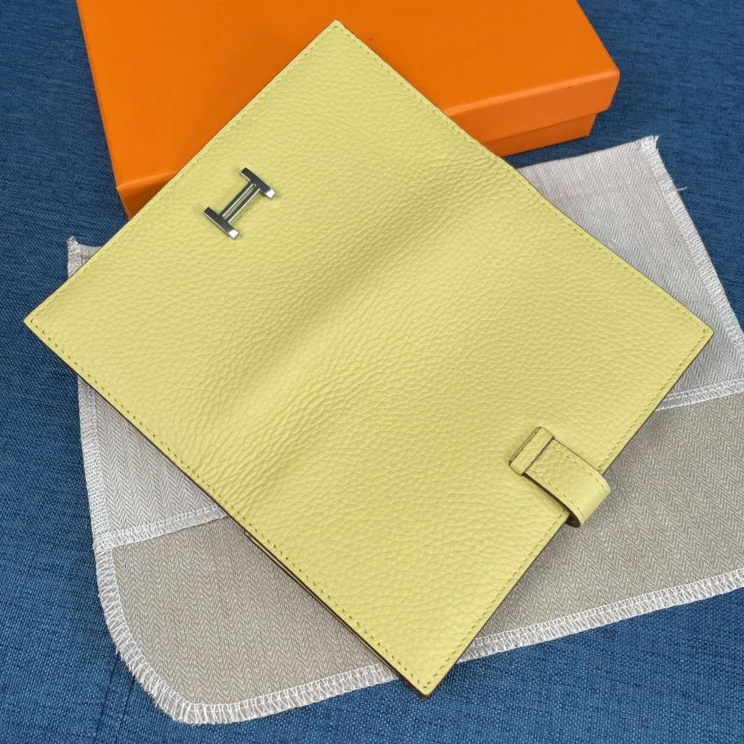 DailyWear 1577 Hermes AAA Quality Wallets For Women - Image 8