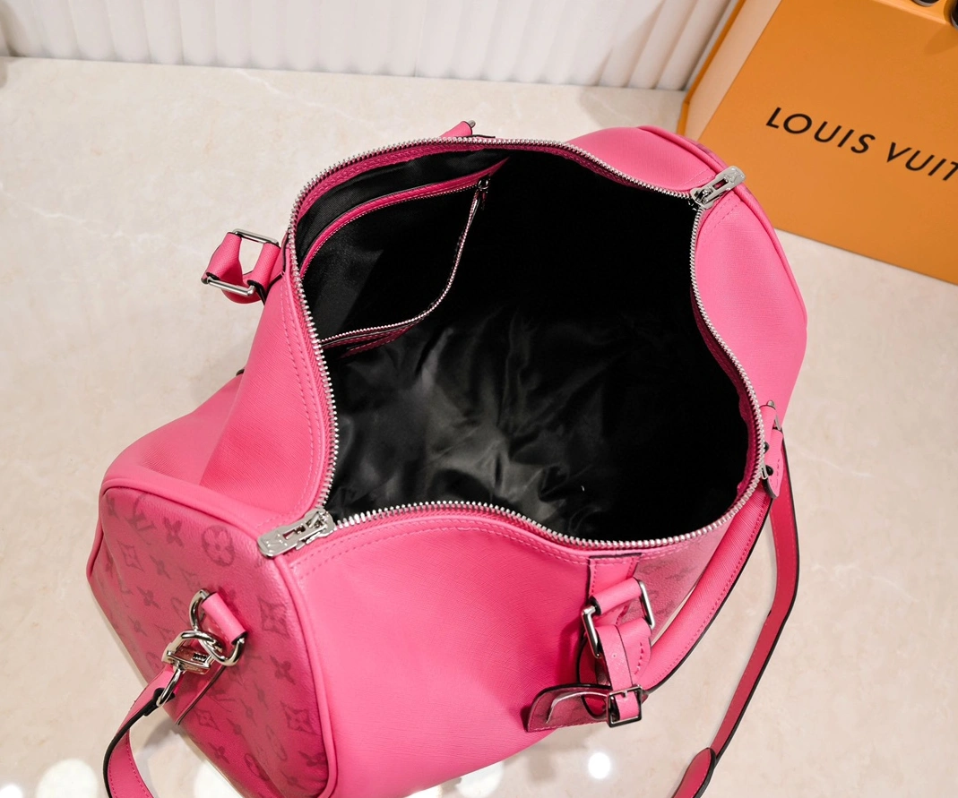 DailyWear 2621 Louis Vuitton Travel Bags - Image 7