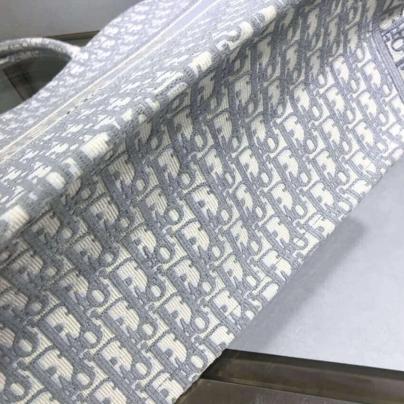 The Dior B Dior Book Tote Grey Oblique Embroidery - Image 10