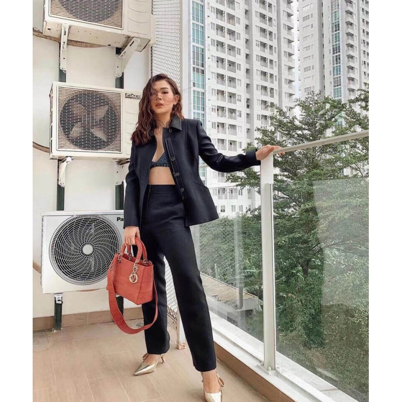 The Lady D Dior Medium Lady D-Lite Bag Mallow Rose Cannage Embroidered - Image 4