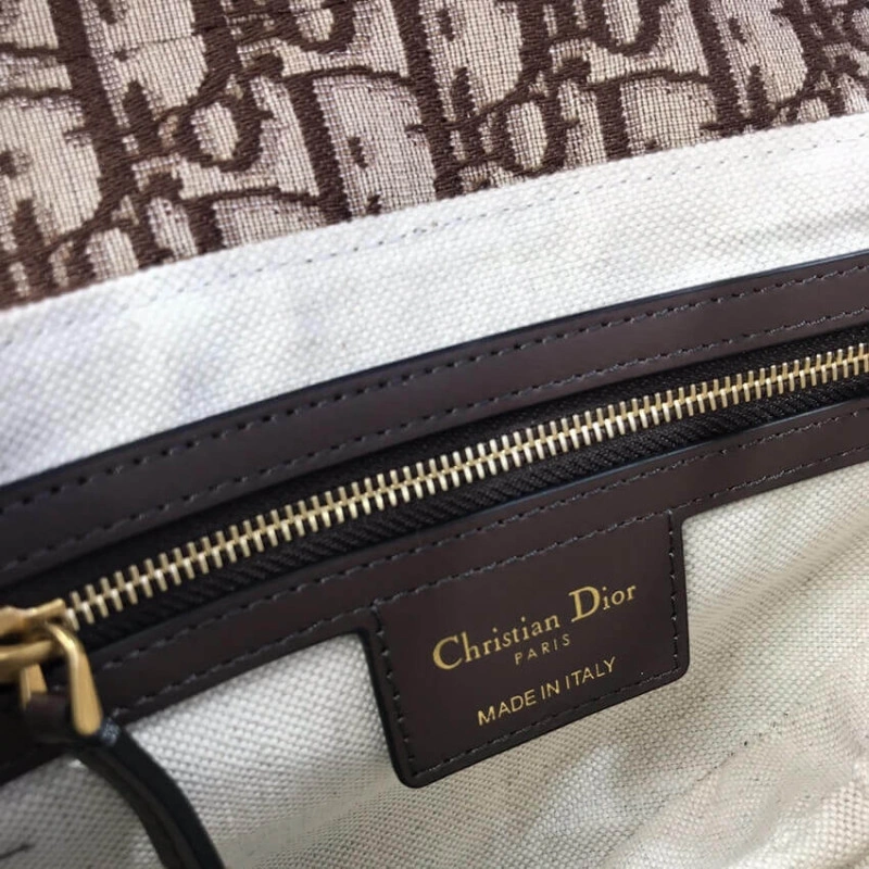 Magnetic Dior Saddle Bag Burgundy Oblique Jacquard - Image 10