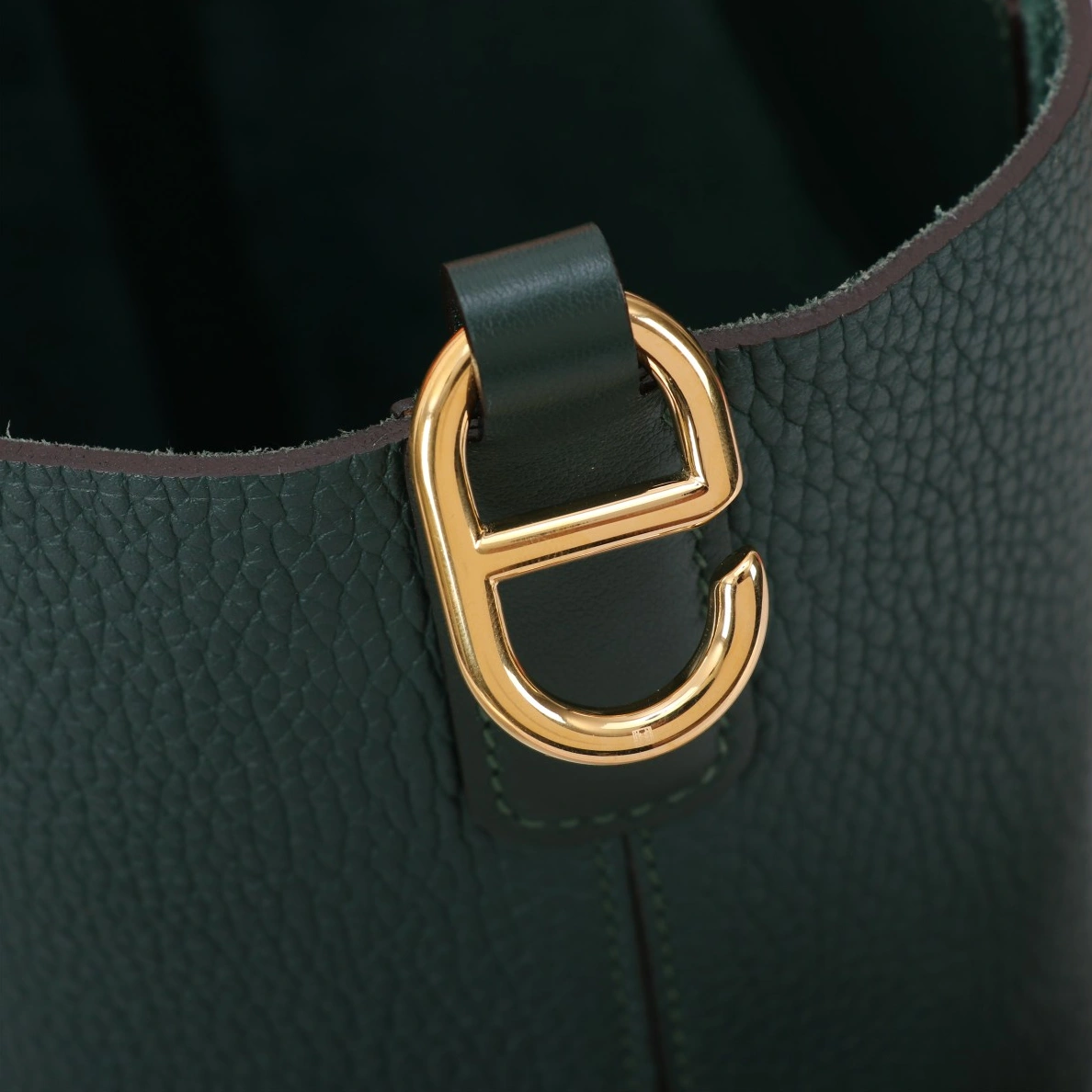 Durable 1243 Hermes AAA Quality Handbags In Gold For Women - Image 3