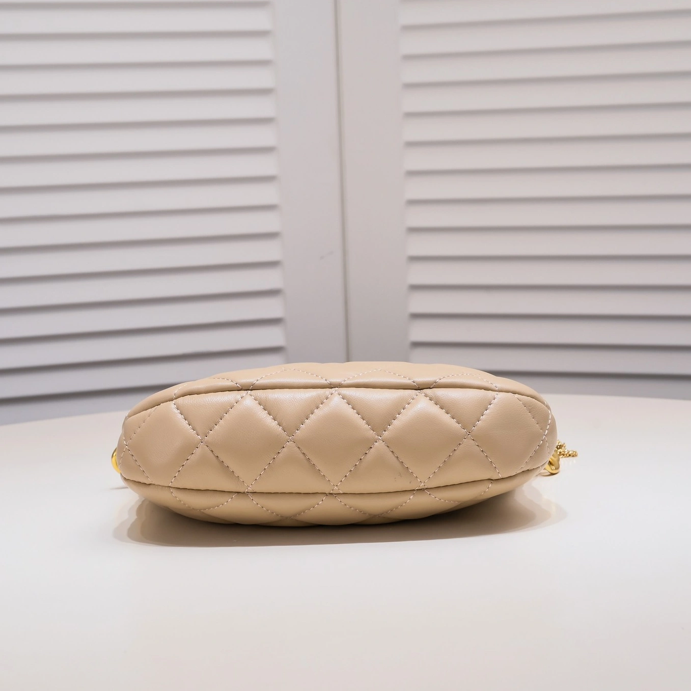 Durable 8115 Chanel AAA Quality Shoulder Bags For Women - Image 4